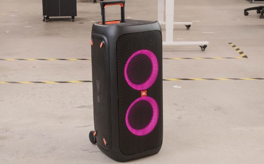 JBL Partybox 310 Featured