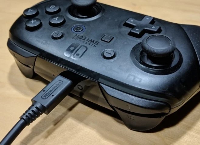 Nintendo USB Switch Pro Controller Featured