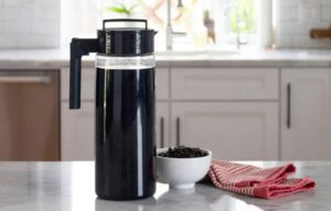 Takeya Patented Deluxe Cold Brew Coffee Maker User Manual