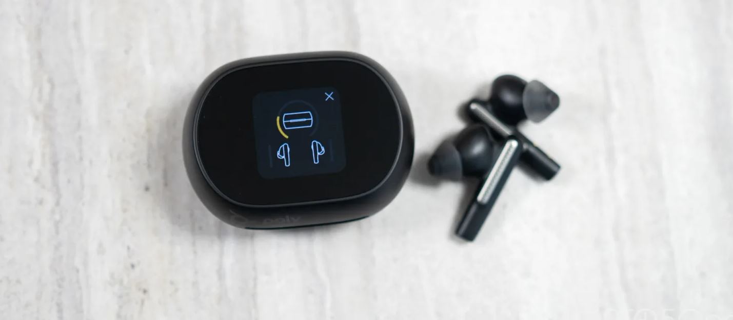 Poly Voyager Free 60 Plus UC True Wireless Earbuds FEATURE
