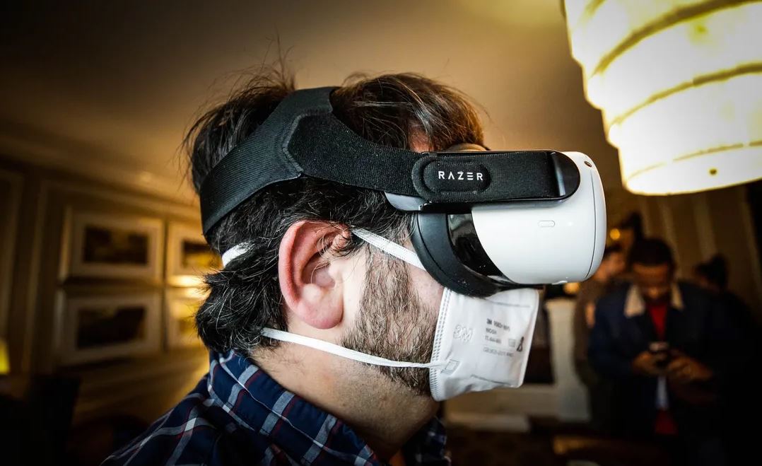Razer Adjustable VR Head Strap System featured