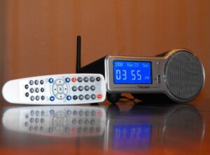 Aluratek Internet Radio Alarm Clock Instructional Manual
