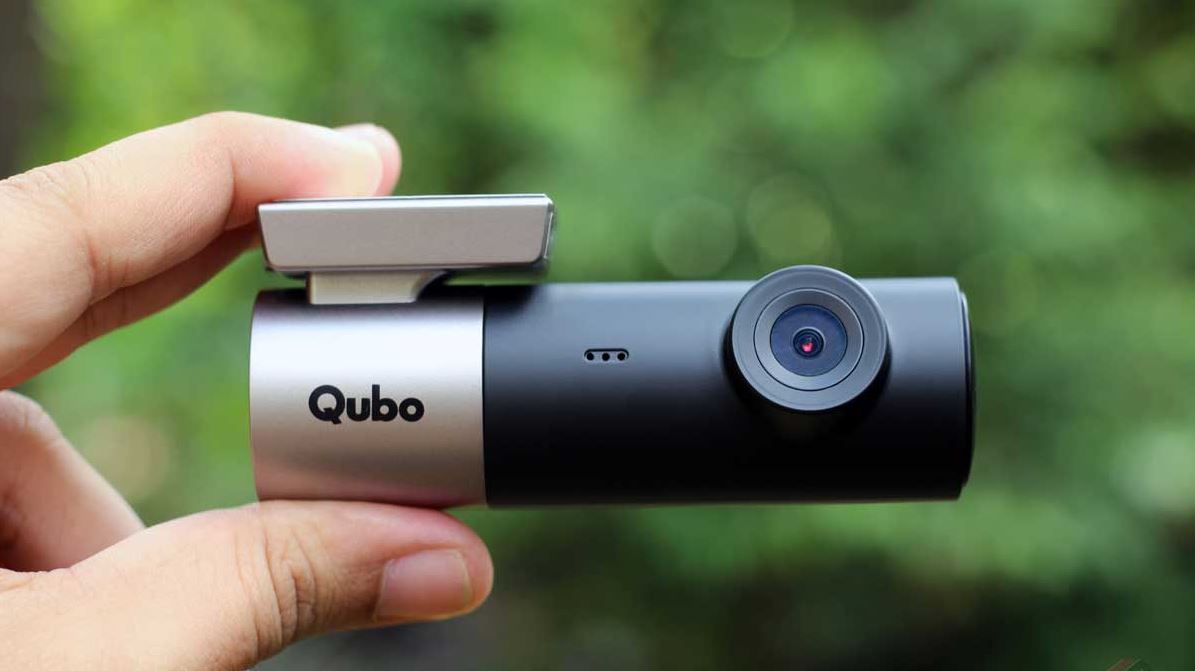 Qubo Car Dashcam Pro GPS FEATURE