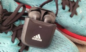 Adidas ZNE01 True Wireless Sports Earbuds User Manual