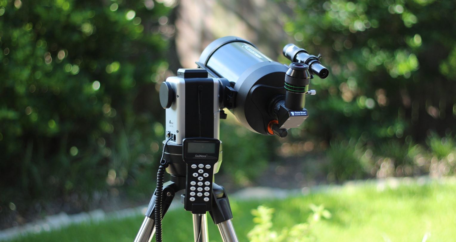 Celestron C5 Angled Spotting Scope FEATURE