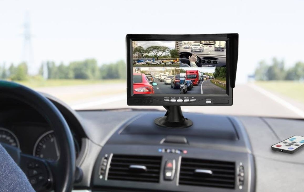 Pyle PLCMTRS77 Car Rear View Camera and Video Monitor FEATURE