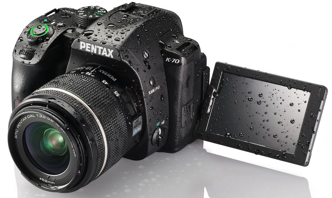Ricoh Pentax K-70 with 18-55mm Lens PRODUCT