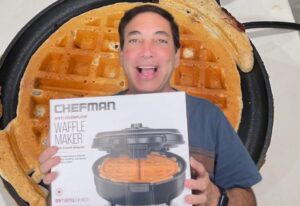 Chefman Anti-Overflow Belgian Waffle Maker User Guide